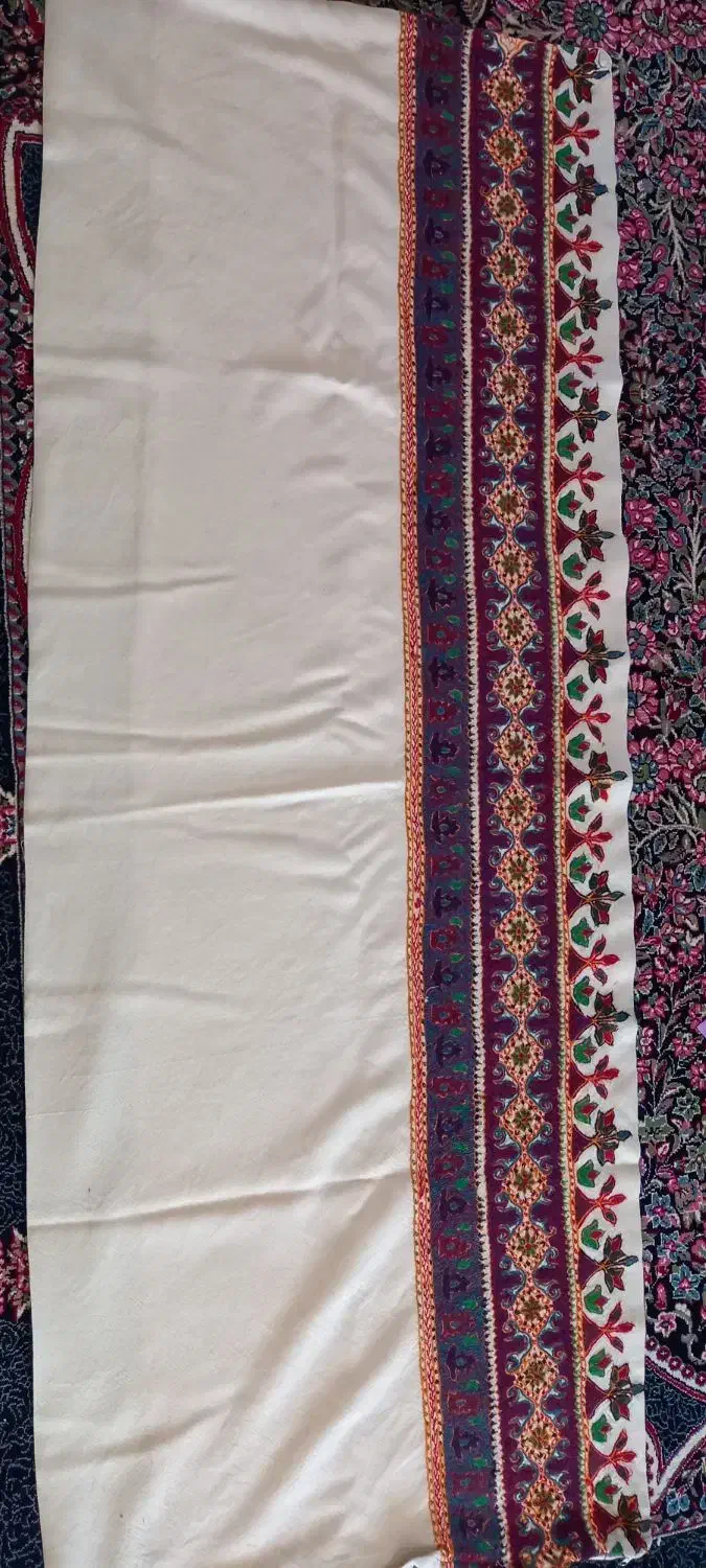 کناره ،متکا کتابی بزرگ، ساعت|صنایع دستی و سایر لوازم تزئینی|رفسنجان, |دیوار