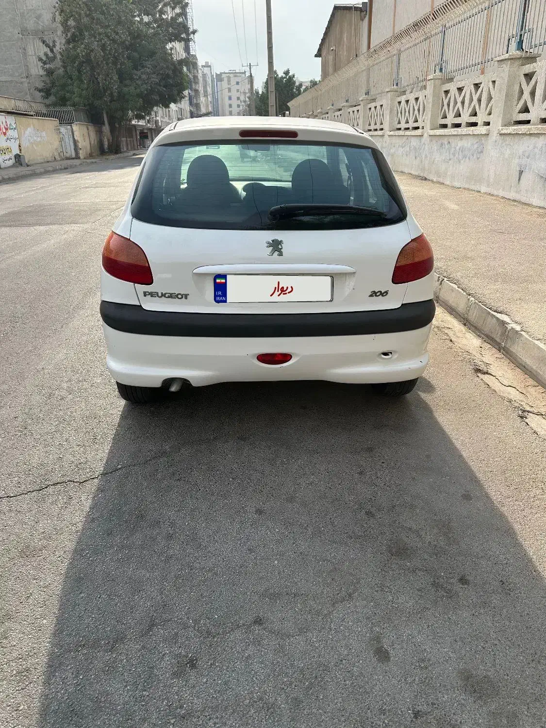 پژو۲۰۶ تیپ ۲|خودرو سواری و وانت|بندرعباس, |دیوار