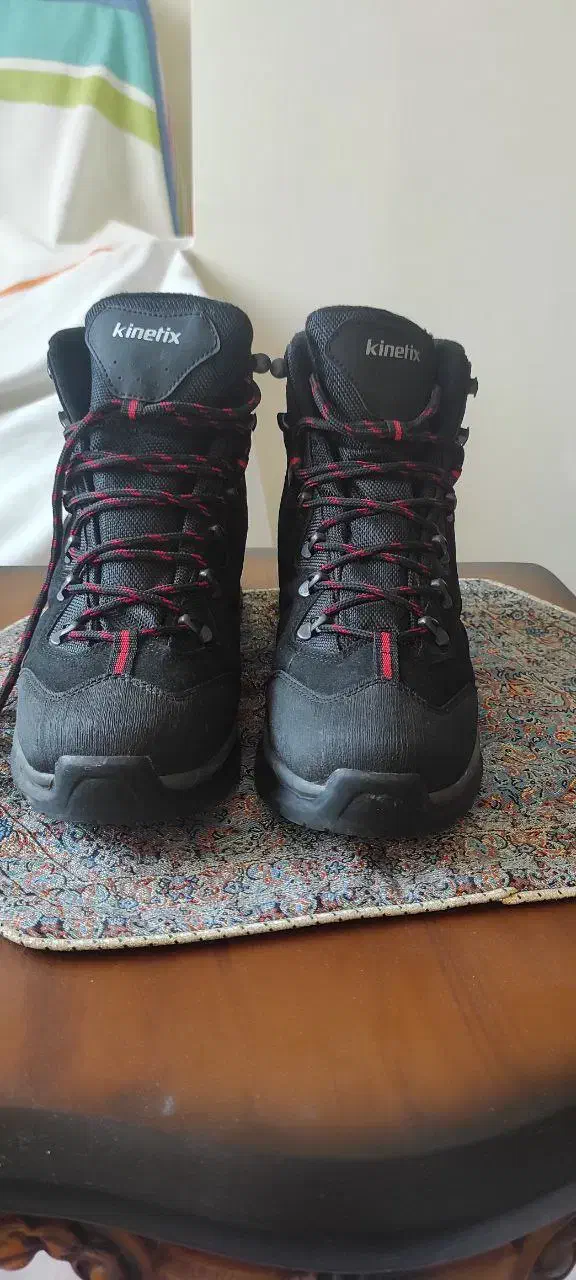 پوتین کوهنوردی kinetix اوریجنال|کیف، کفش، کمربند|کرج, ساماندهی|دیوار