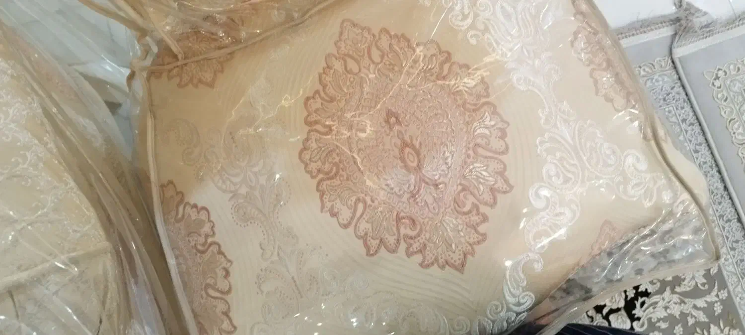 مبل سلطنتی 9نفره|مبلمان خانگی و میز عسلی|قرچک, مهدیه|دیوار