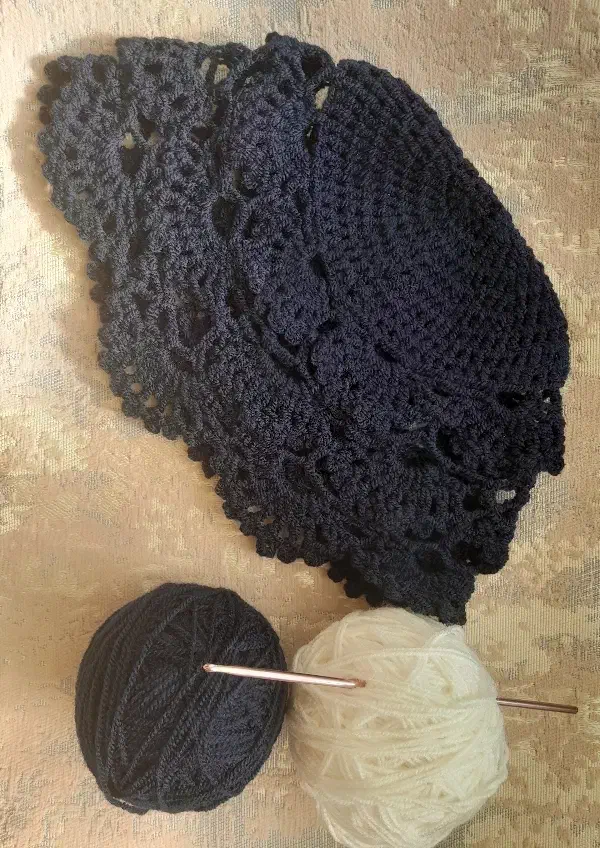 کلاه بهاری|لباس|قدس, شهر‌قدس|دیوار