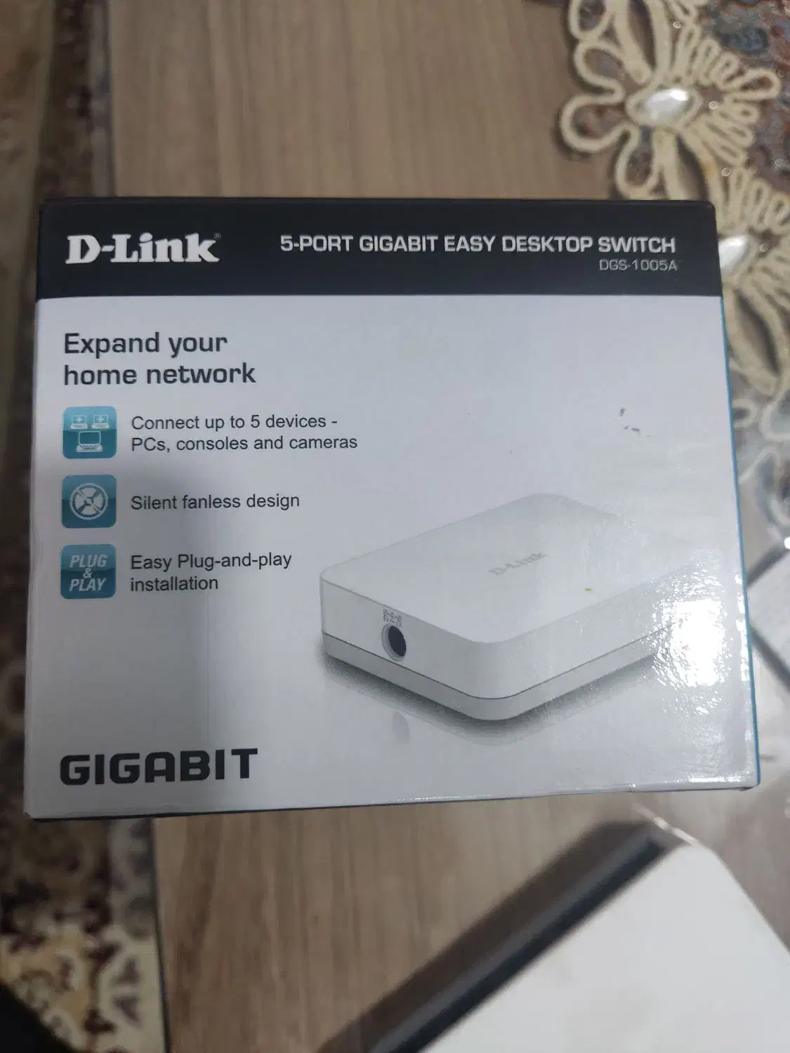 سوئیچ دسکتاپ 5 پورت گیگابیتی دی لینک مدل DGS-1005A|مودم و تجهیزات شبکه|همدان, |دیوار