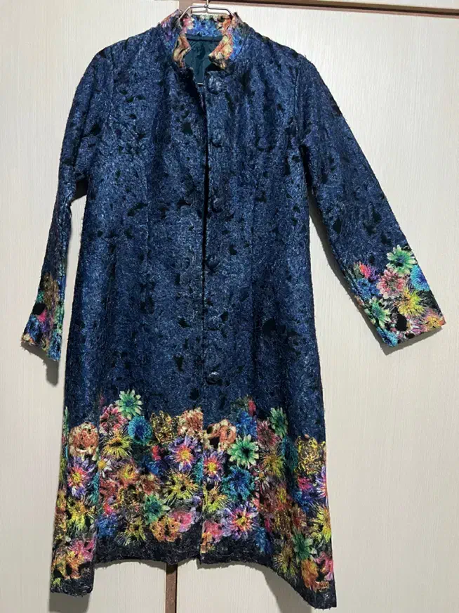 پالتو و مانتو|لباس|گنبد کاووس, |دیوار