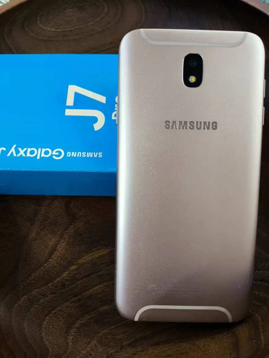 سامسونگJ7pro تمیز تمیز|موبایل|تولم شهر, |دیوار
