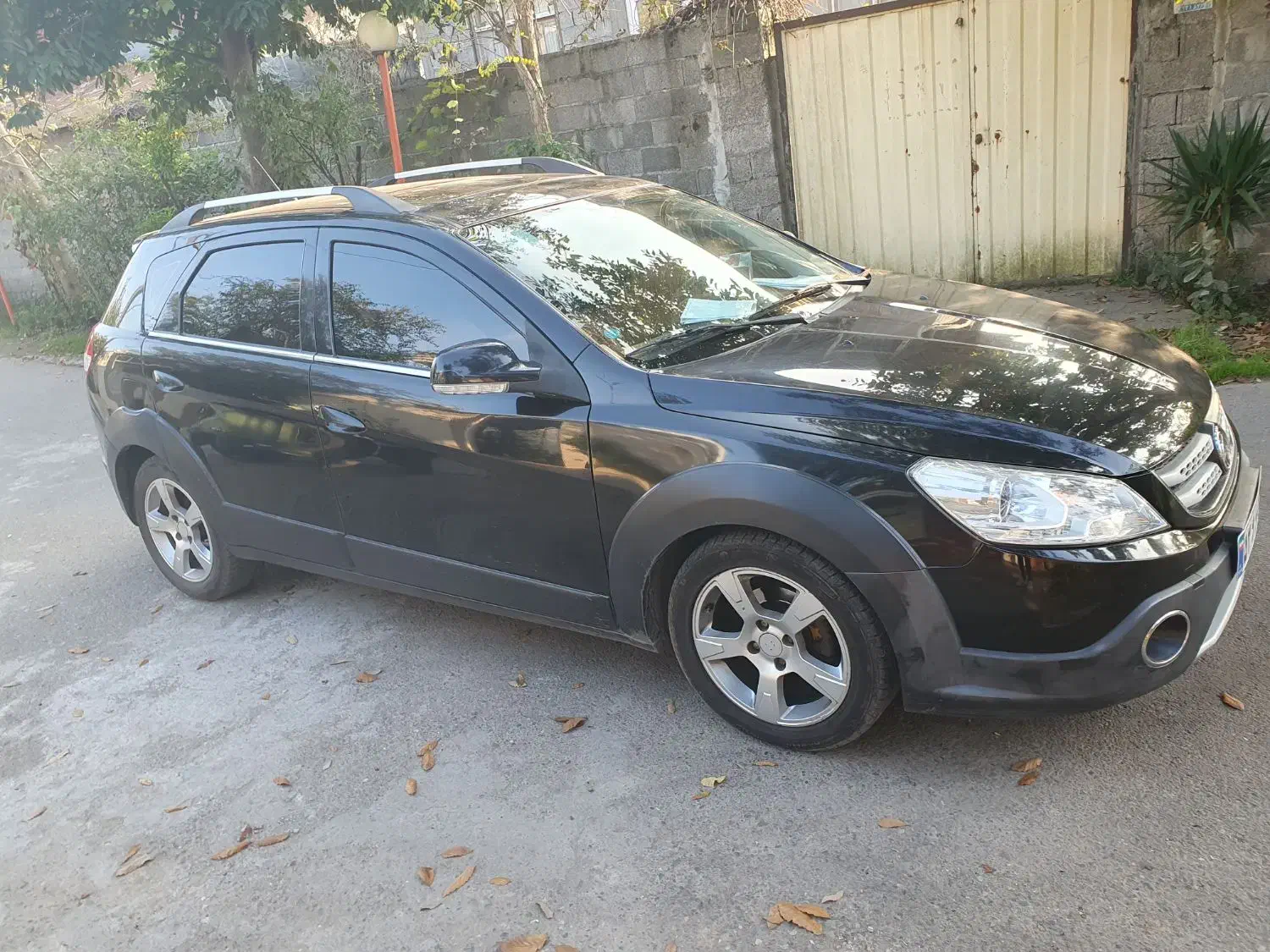 اچ سی کراس مشکی مدل ۹۷|خودرو سواری و وانت|لشت نشا, |دیوار