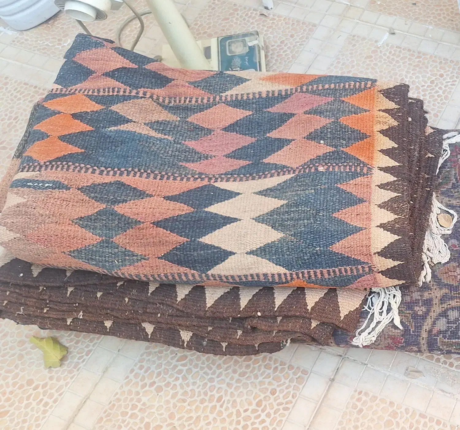 گلیم دستباف ۶ متری|گلیم، جاجیم، گبه|خرمآباد, |دیوار