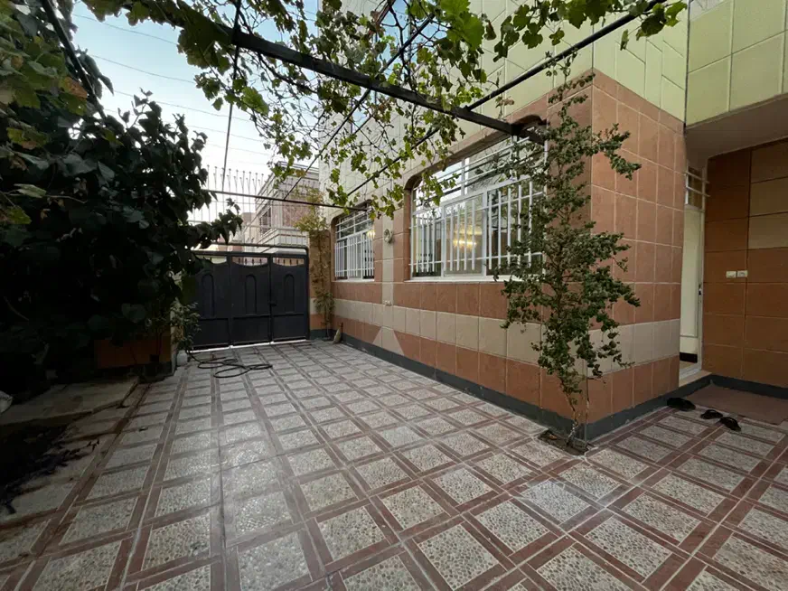 ویلایی ۱۶۰متری امام علی نوساز (همکف راه جدا)|فروش آپارتمان|شاهینشهر, شهرک امام علی|دیوار