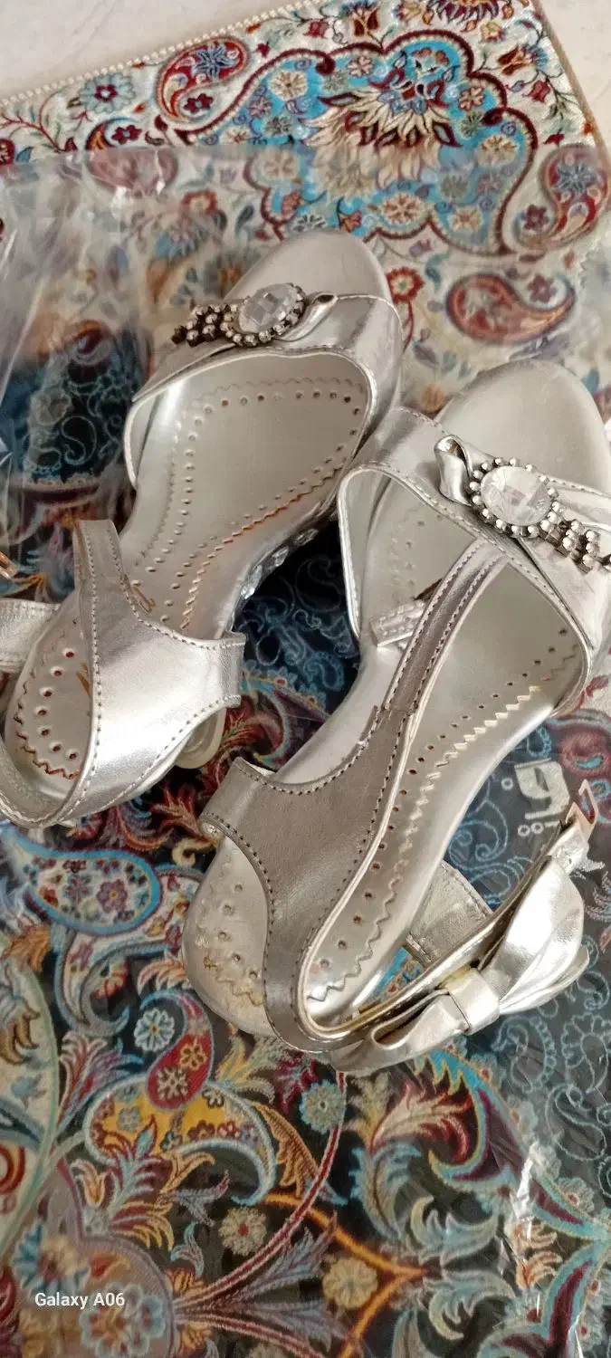 کفش مجلسی|کیف، کفش، کمربند|بیرجند, |دیوار