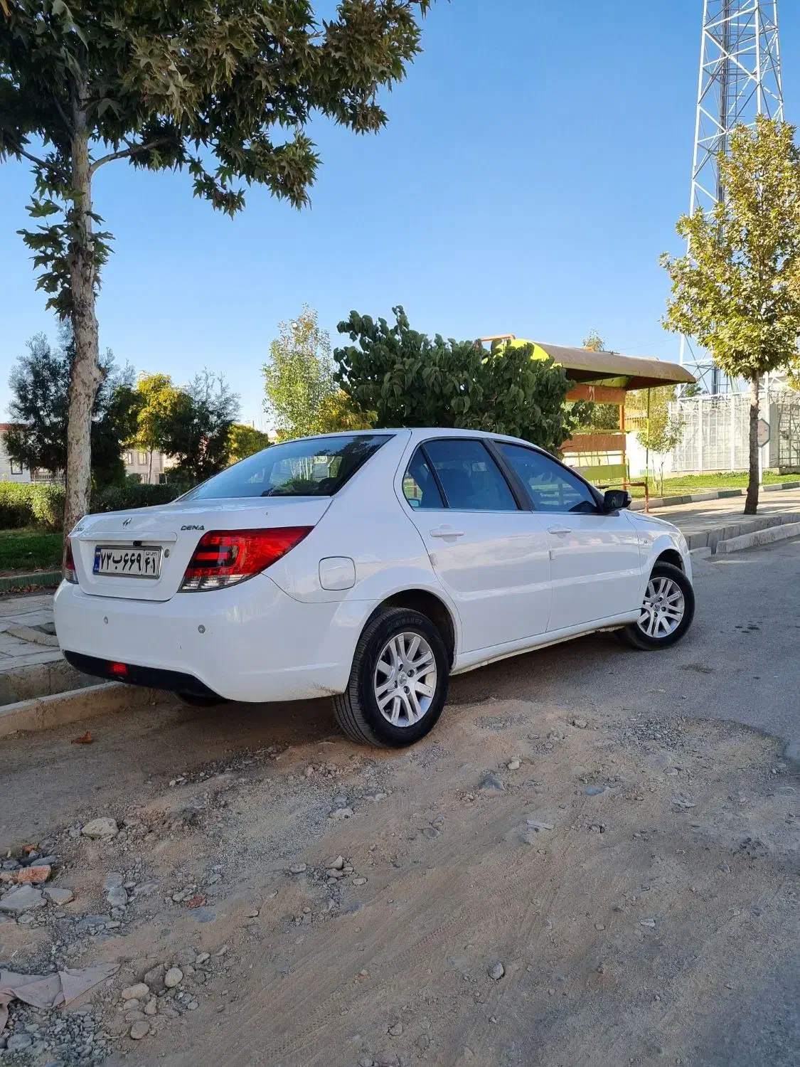 دنا معمولی تیپ ۲ بدون رنگ کارکرد پایین|خودرو سواری و وانت|بروجرد, |دیوار