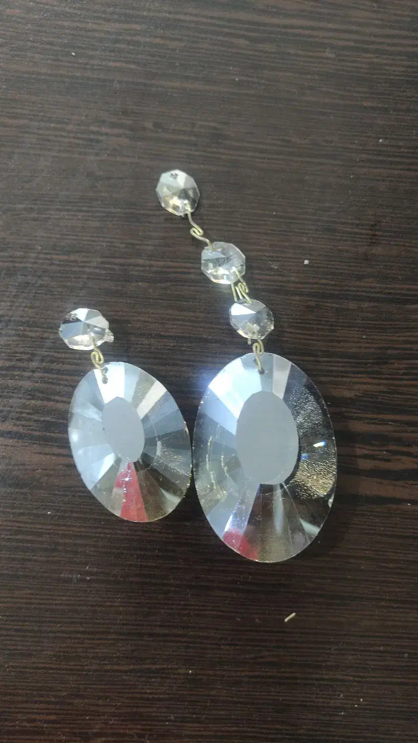 آویز کریستالی رنگ شامپاینی|لوستر و چراغ آویز|ری, صفاییه (چشمه علی)|دیوار