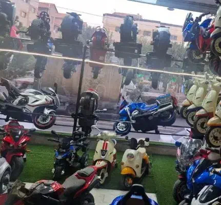 ماشین برقی //گهواره دار مناسب کودکان ،،|اسباب‌بازی بچه|کرج, کیانمهر|دیوار