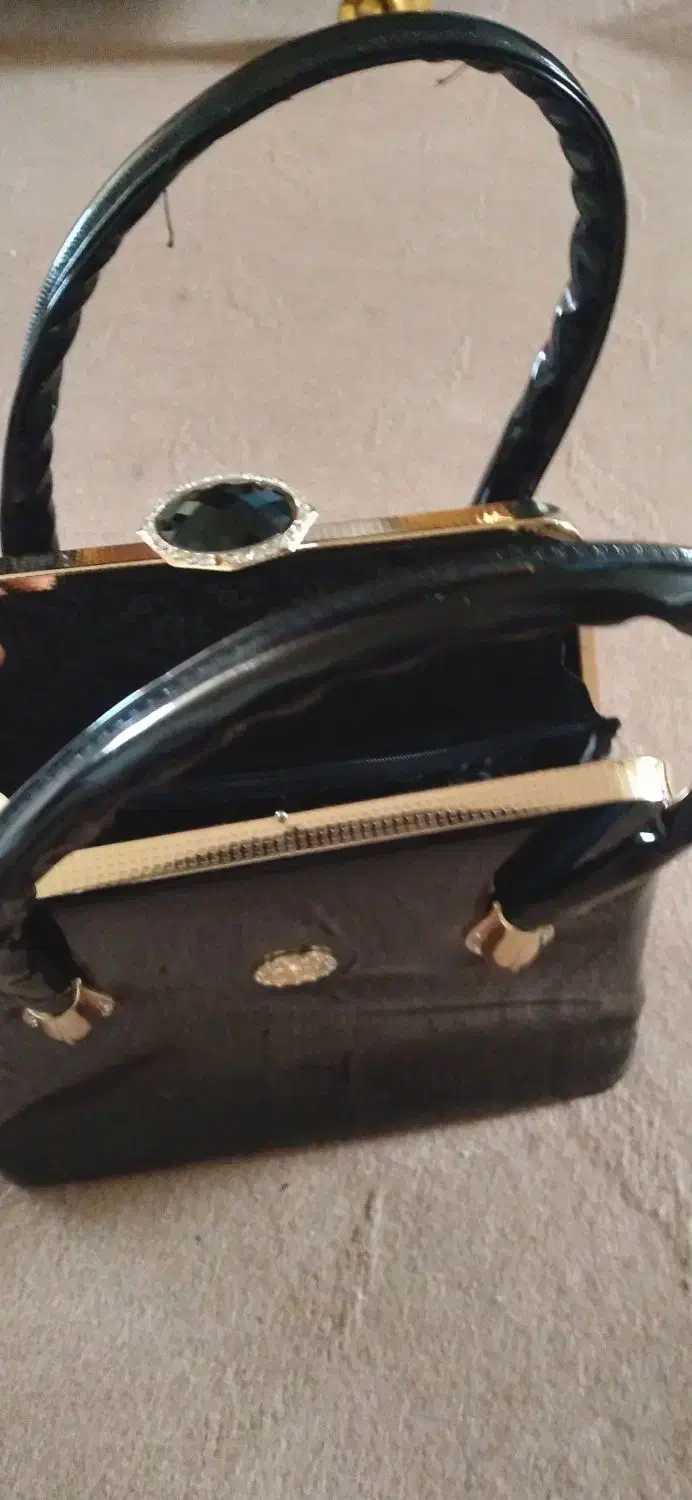 کیف ورنی|کیف، کفش، کمربند|اردبیل, |دیوار