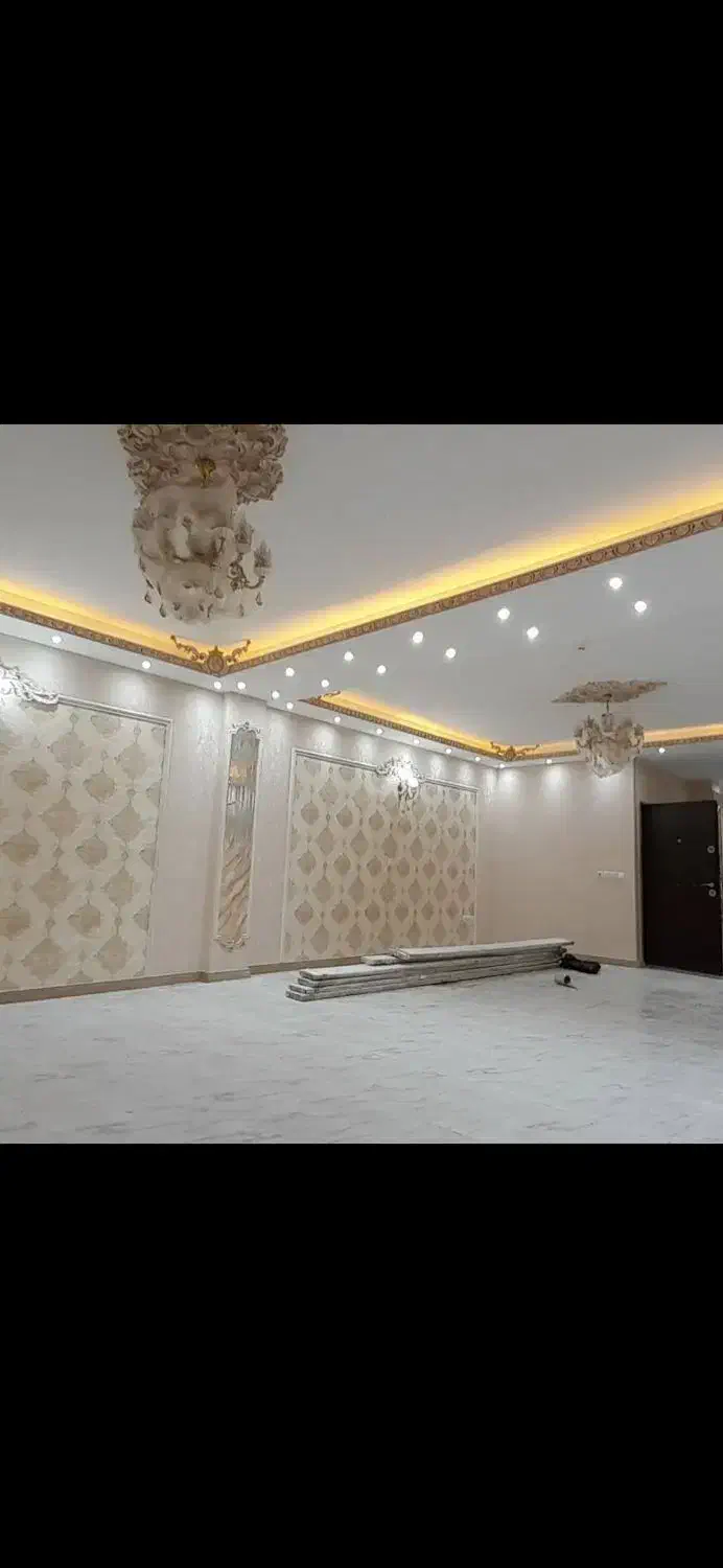 نصب کاغذ دیواری،ابزار گچی،نقاشی وپتینه ساختمان.|خدمات پیشه و مهارت|اردبیل, |دیوار