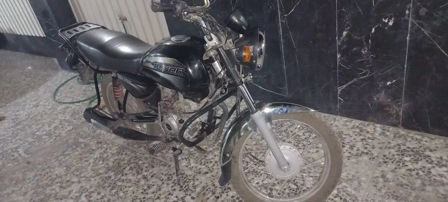 باکسر ۱۵۰ اصلی|موتورسیکلت|اصفهان, سرچشمه|دیوار