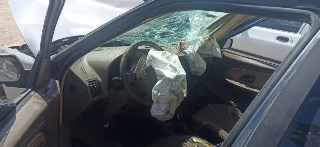 پژو ۴۰۵ جی ال ایکس تصادفی|خودرو سواری و وانت|شیراز, گویم|دیوار