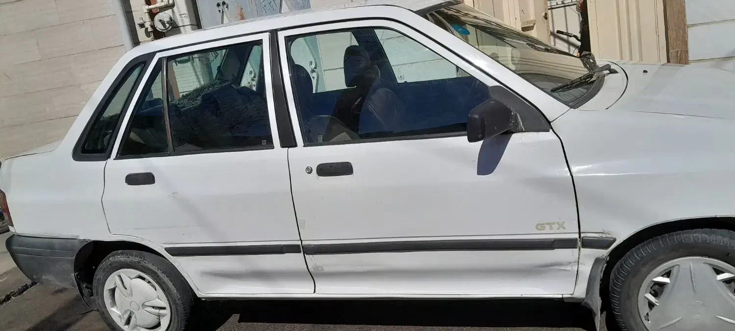 پراید۸۲|خودرو سواری و وانت|بروجرد, |دیوار