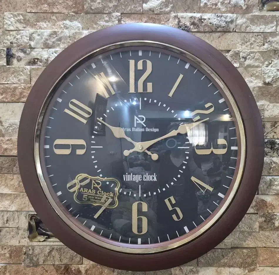 حراج ساعت دیواری در سایز مختلف|ساعت دیواری و تزئینی|تهران, منیریه|دیوار