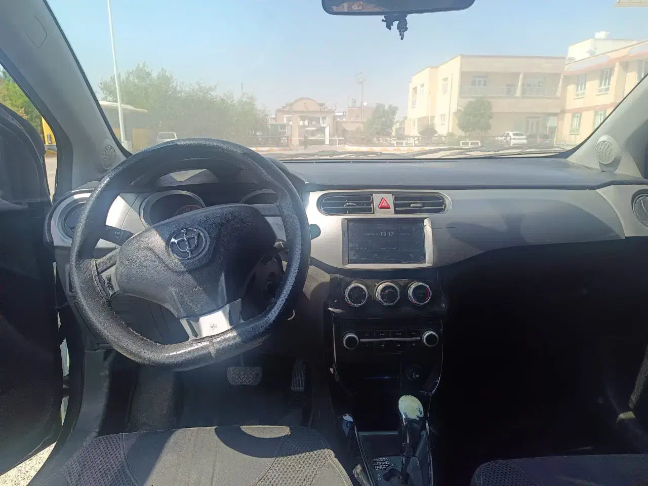 برلیانس ۲۳۰ اتوماتیک|خودرو سواری و وانت|شیراز, منطقه هوایی شهید دوران|دیوار