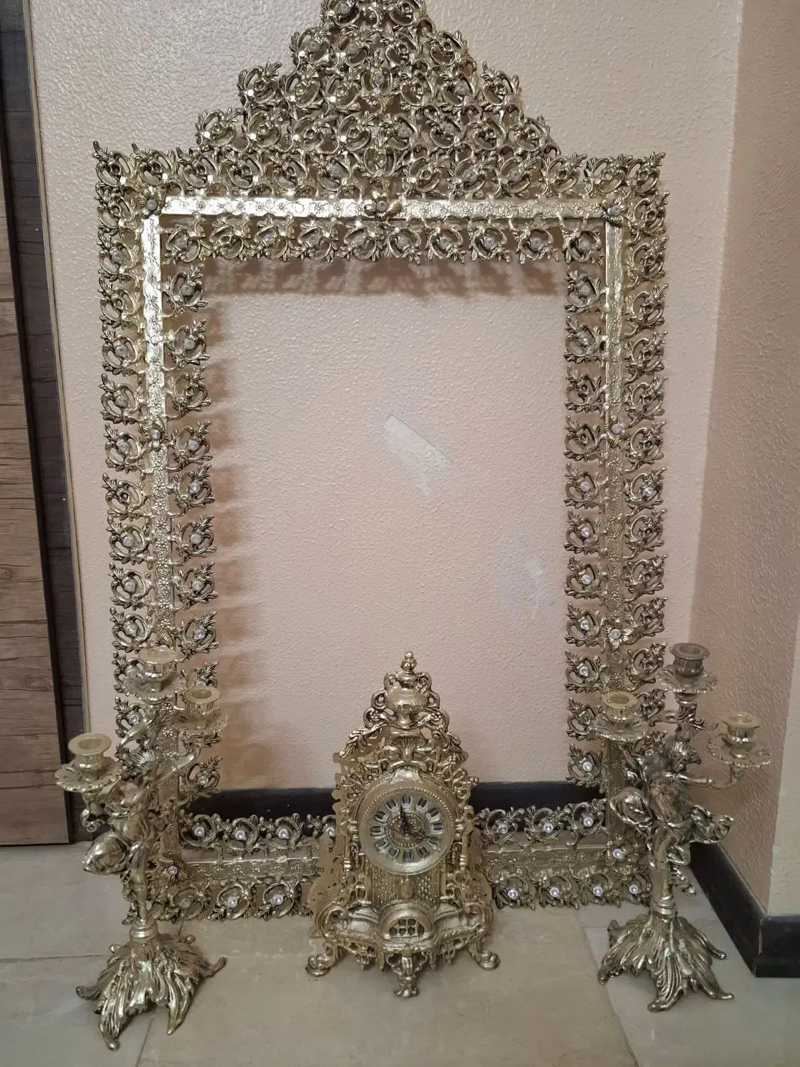 آینه وشمعدان|صنایع دستی و سایر لوازم تزئینی|شاهینشهر, مخابرات (شهید بهشتی)|دیوار