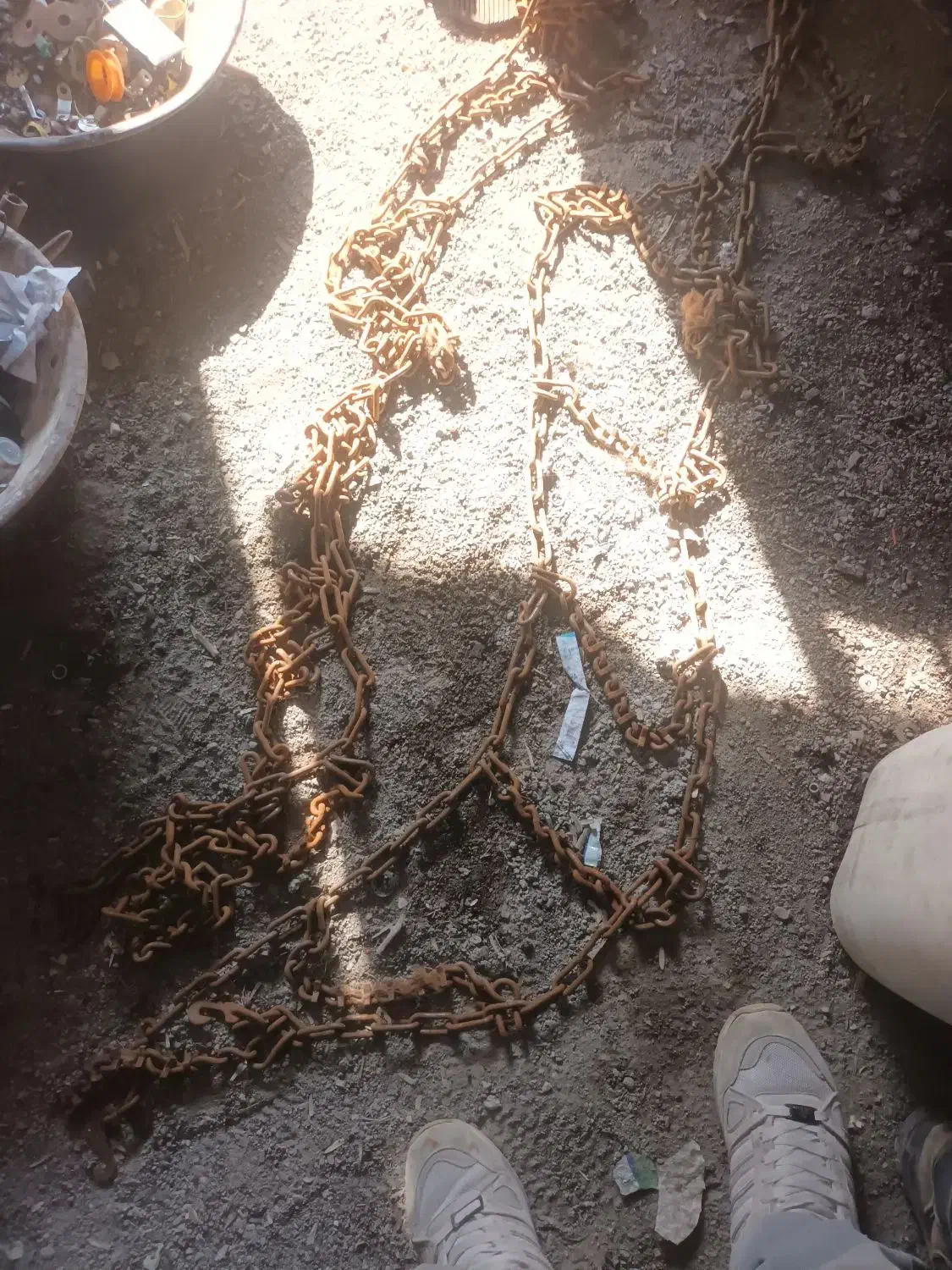 زنجیرچرخ خاور|قطعات یدکی و لوازم جانبی|مشهد, نیزه|دیوار