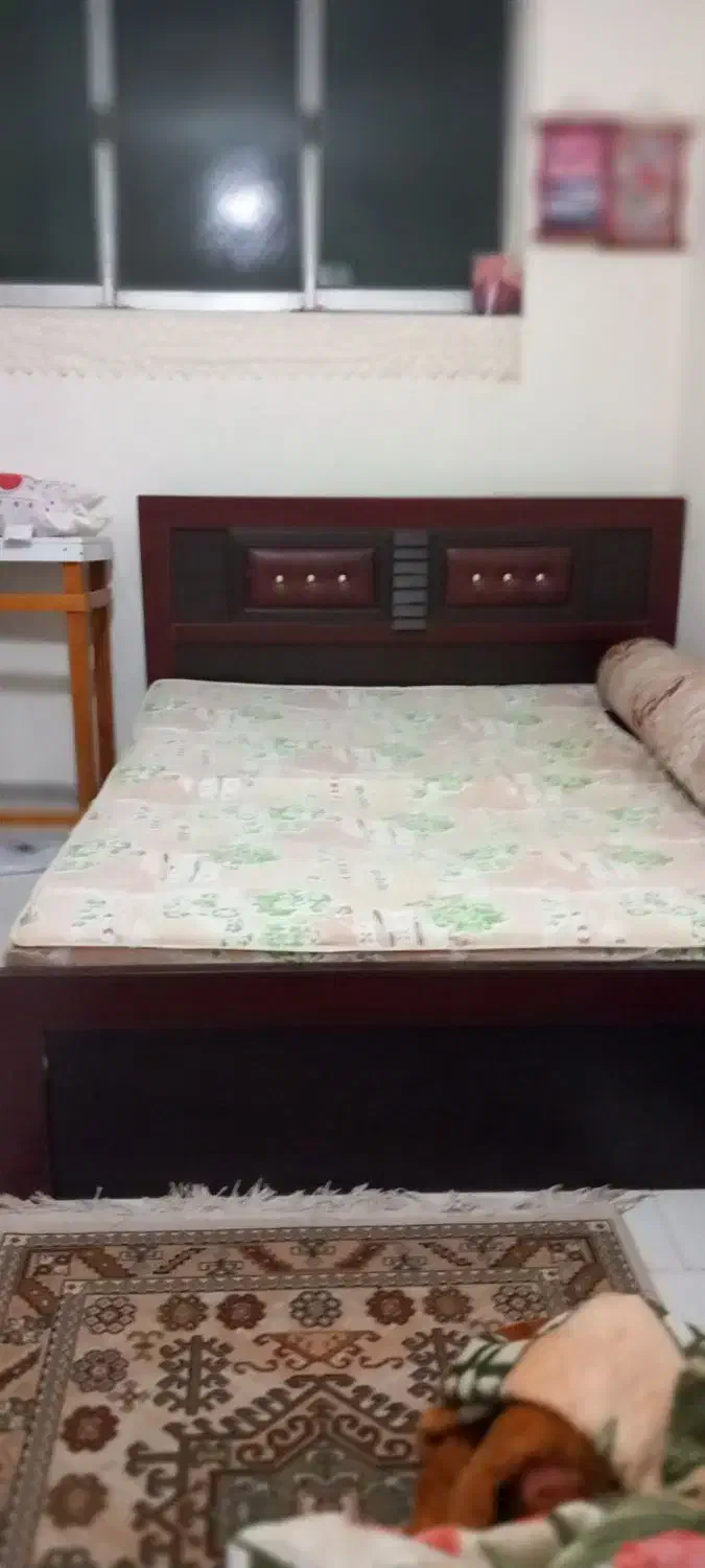 تخت دونفره به همراه خوش خواب|تشک تختخواب|سبزوار, سجاد|دیوار