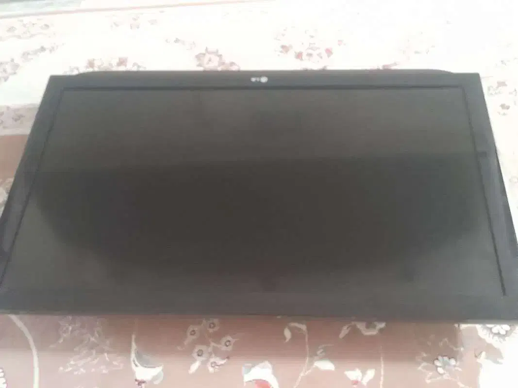 تلویزیون|تلویزیون و پروژکتور|قم, تولید دارو و یخچال|دیوار