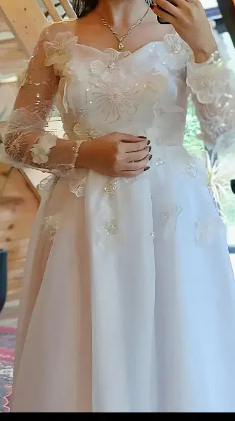 لباس نامزدی|لباس|رشت, لاکان شهر|دیوار