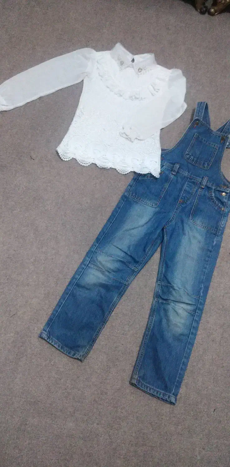 کلی لباس و چکمه دخترانه|کفش و لباس بچه|قنوات, |دیوار