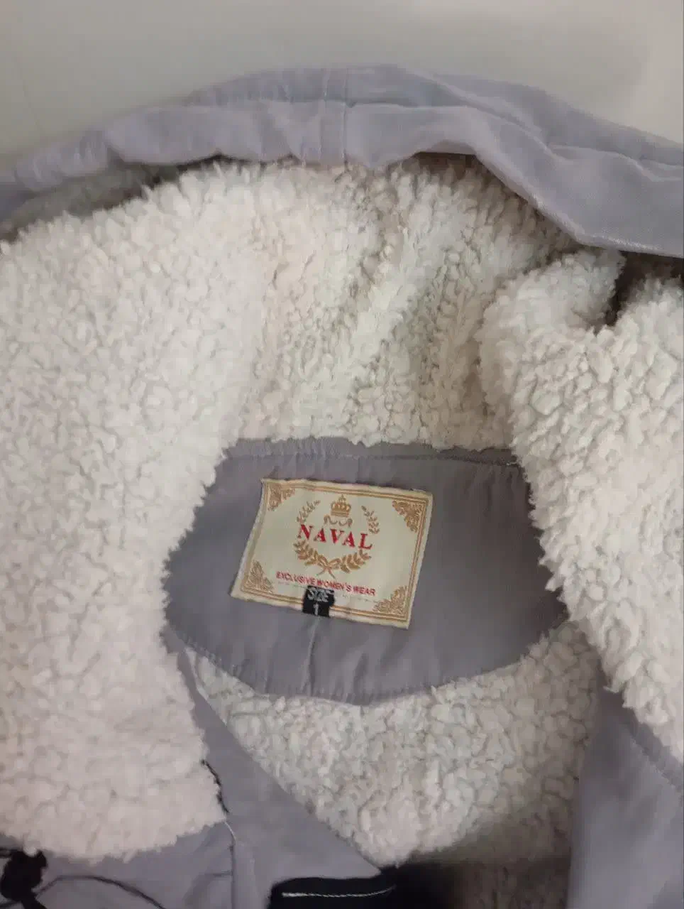 کاپشن دخترونه یا زنانه بین سایز۳۸ الی ۴۰|لباس|اسلامشهر, شهرک مفیدی|دیوار