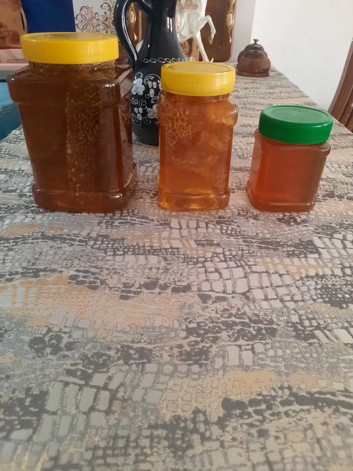 عسل طبیعی خلخال برای کوه سفید با موم طبیعی عسل|خوردنی و آشامیدنی|رشت, نظری|دیوار