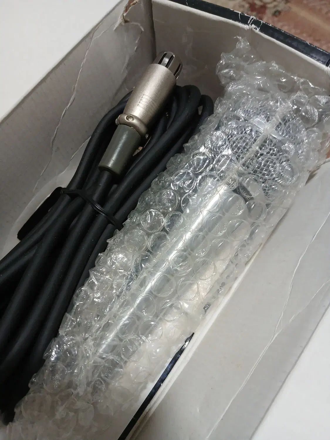 اکو میکسر b&c 1200wهمراه ۴تاباند۲تاباند hp280 ۲|سیستم صوتی خانگی|فردیس, داوری|دیوار