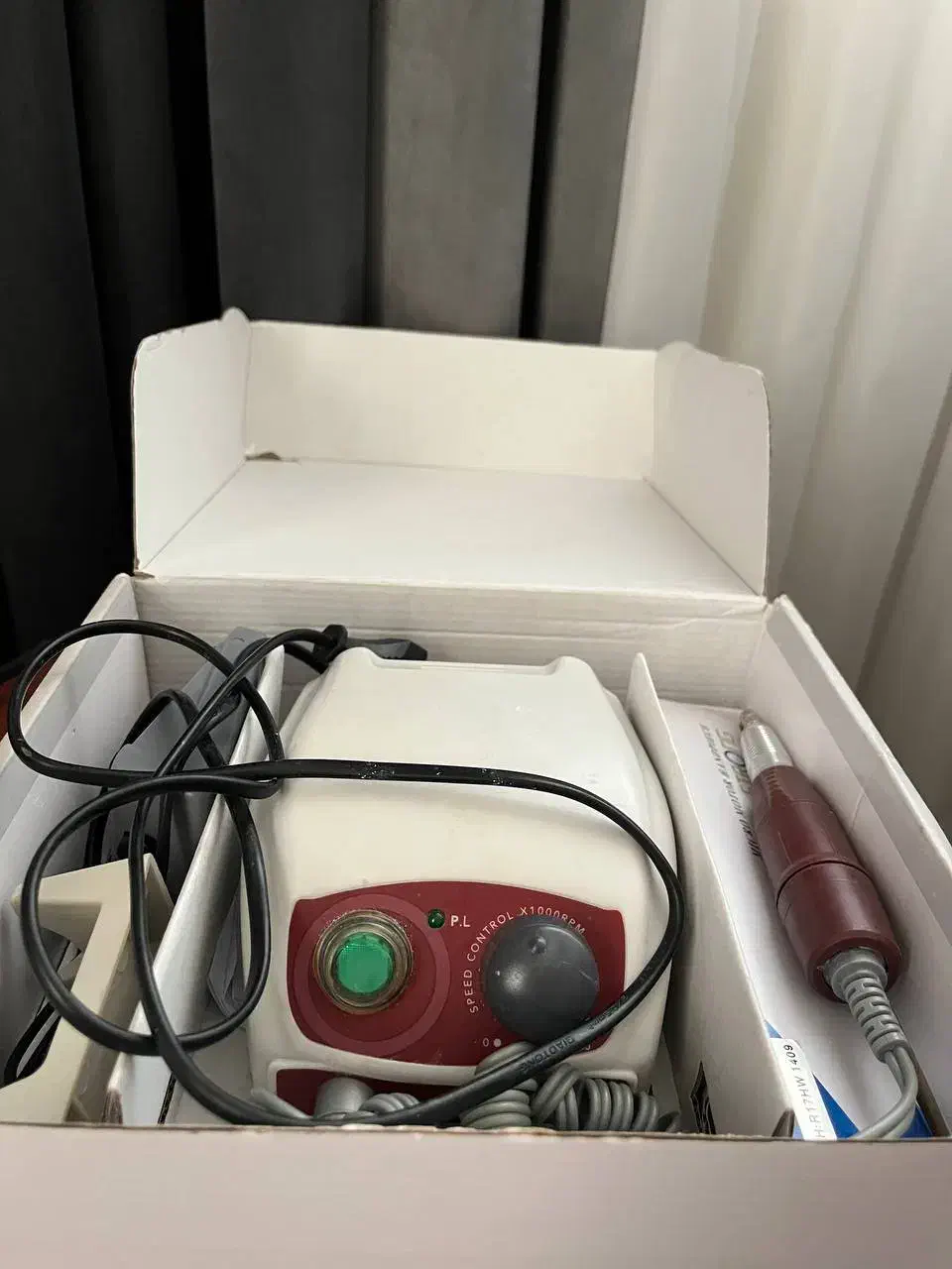 وسایل کاشت ناخن جداهم فروخته میشه|آرایشی، بهداشتی، درمانی|کرمانشاه, |دیوار