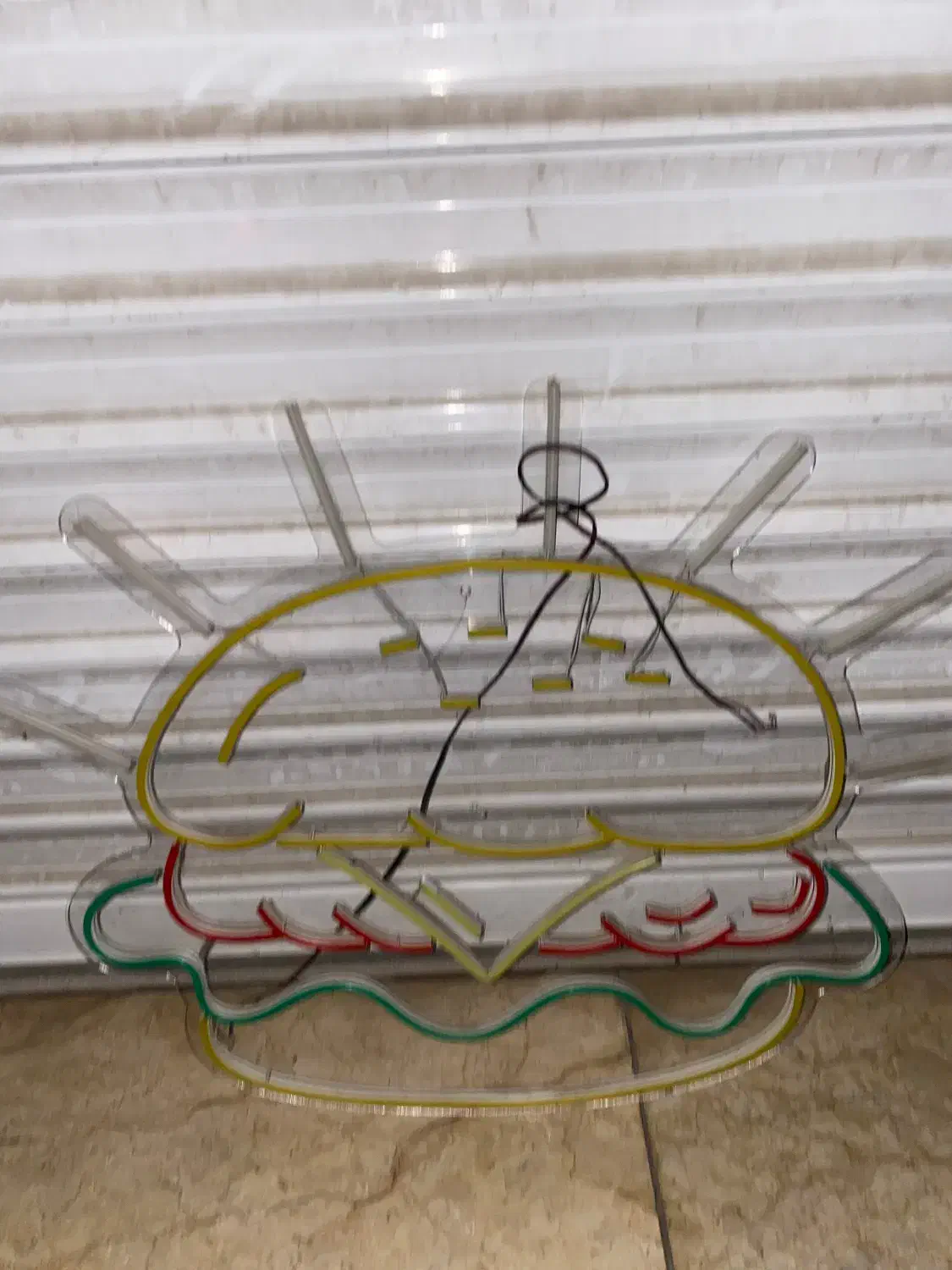 سه عدد نئون (قیمت برای هر سه تا هست)|عمده‌فروشی|نوشهر, |دیوار