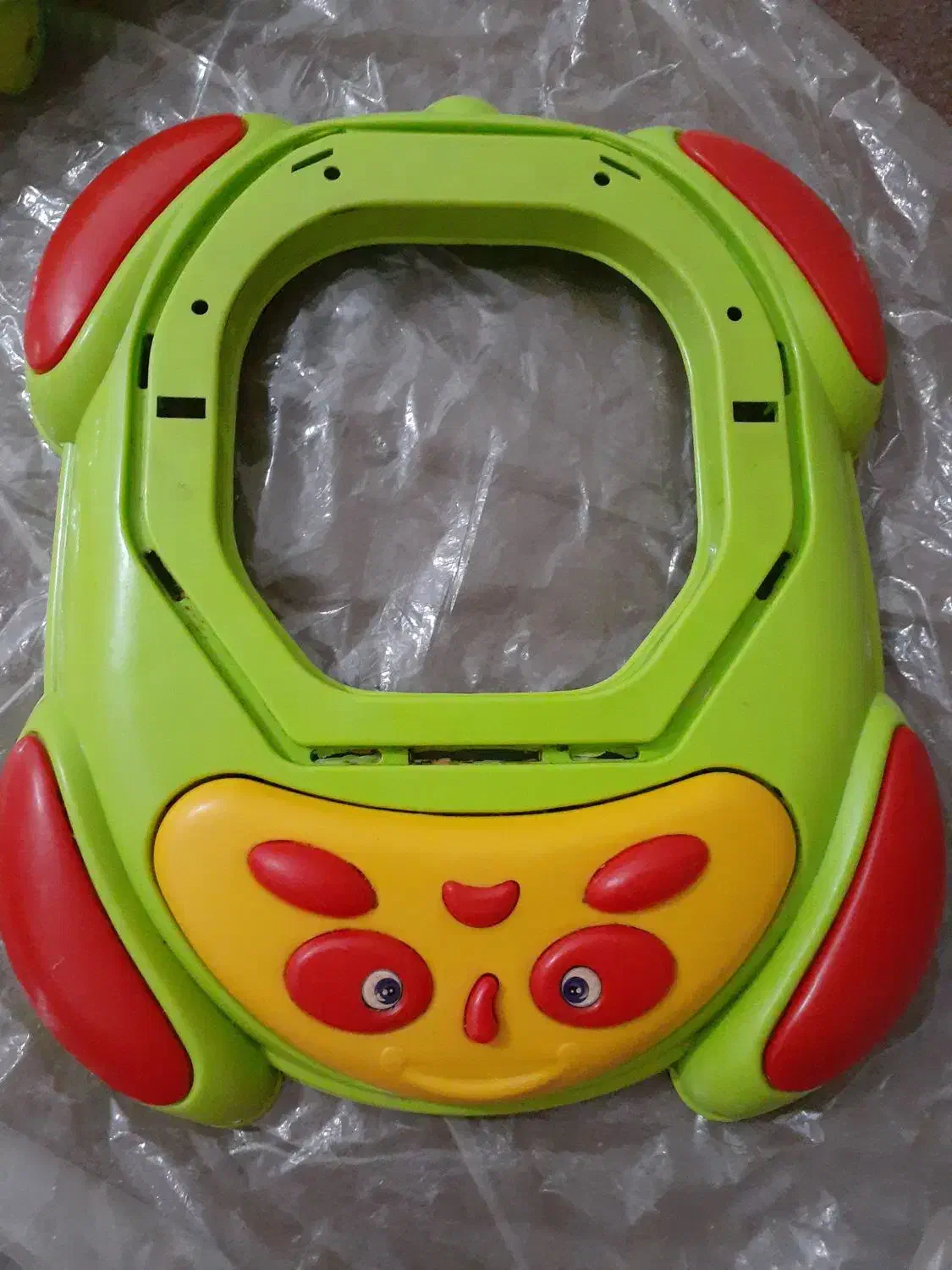 روروئک|کالسکه و لوازم جانبی|گنبد کاووس, |دیوار