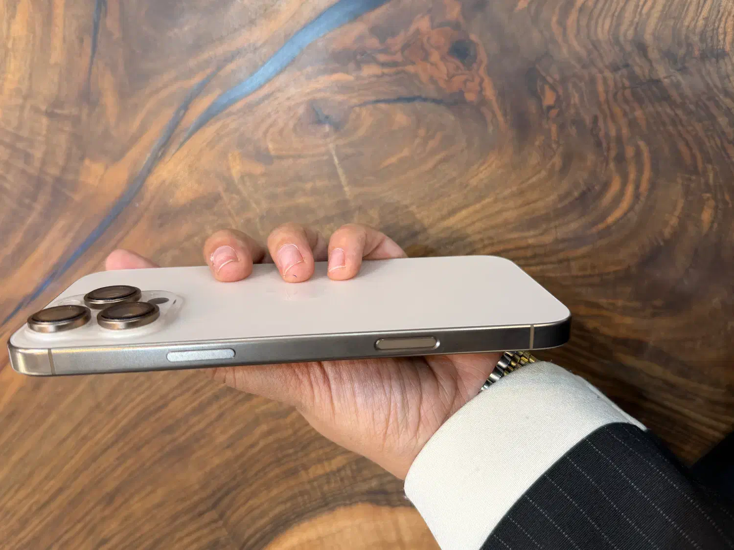 فروش آیفون ۱۶ پرومکس|موبایل|دزفول, |دیوار