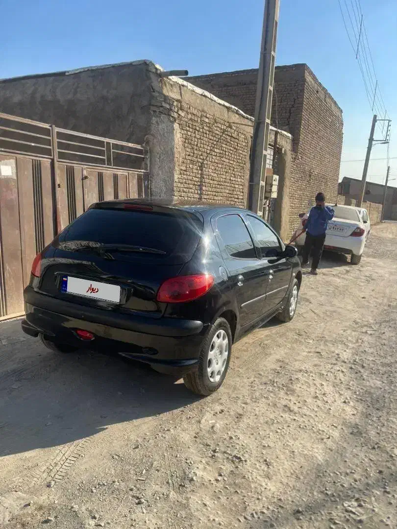 ۲۰۶ مدل ۱۳۸۱ یک برگ سند|خودرو سواری و وانت|اصفهان, شاهزید|دیوار