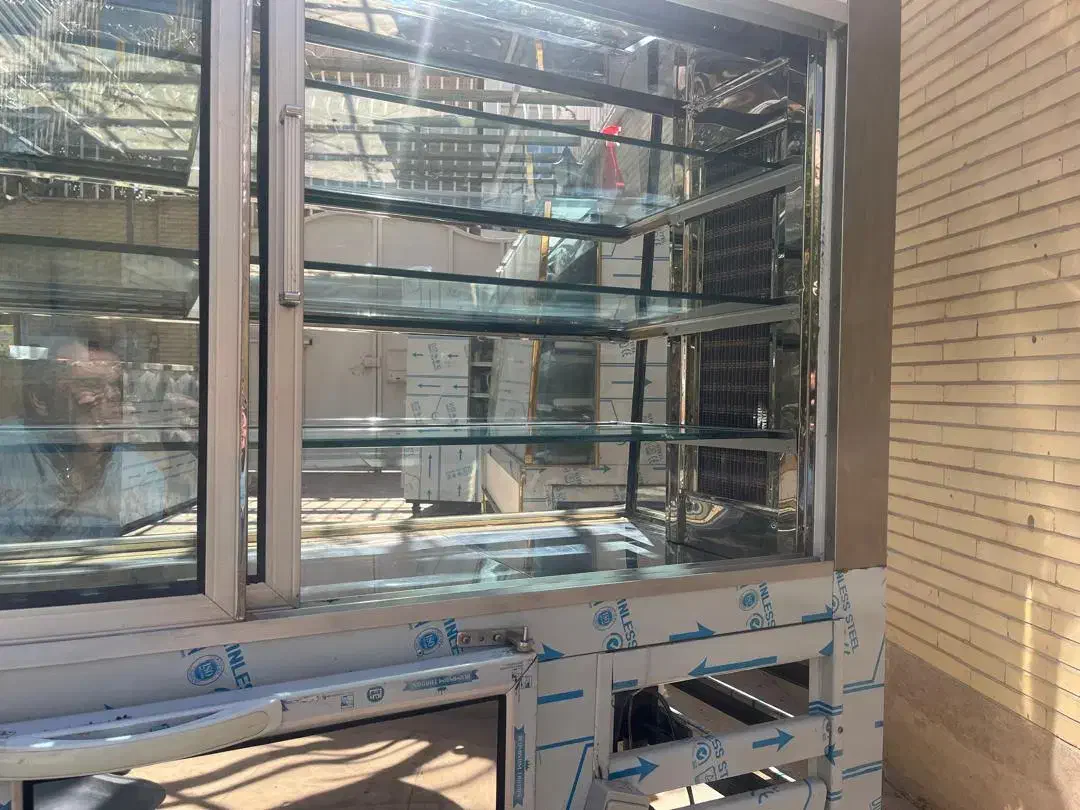 انواع یخچال های صنعتی|فروشگاه و مغازه|یزد, |دیوار