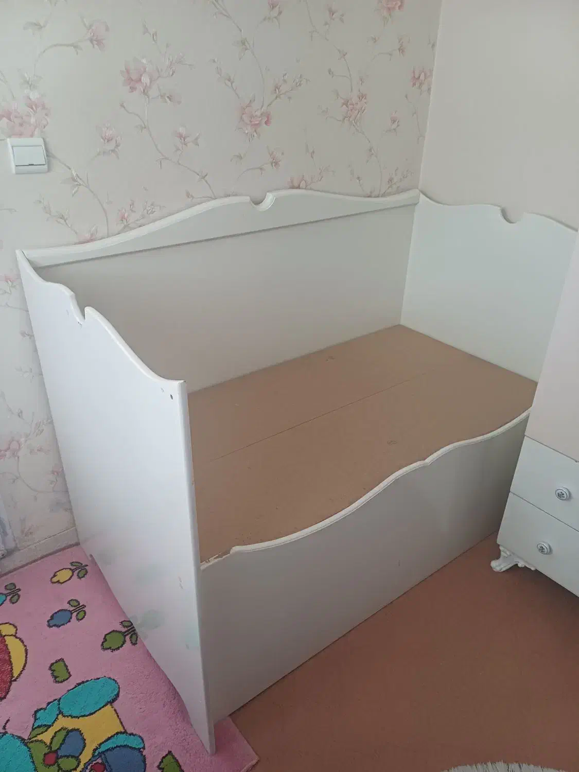 تخت خواب کودک|تخت و سرویس خواب|رباط‌کریم, مسکن مهر آبشناسان|دیوار