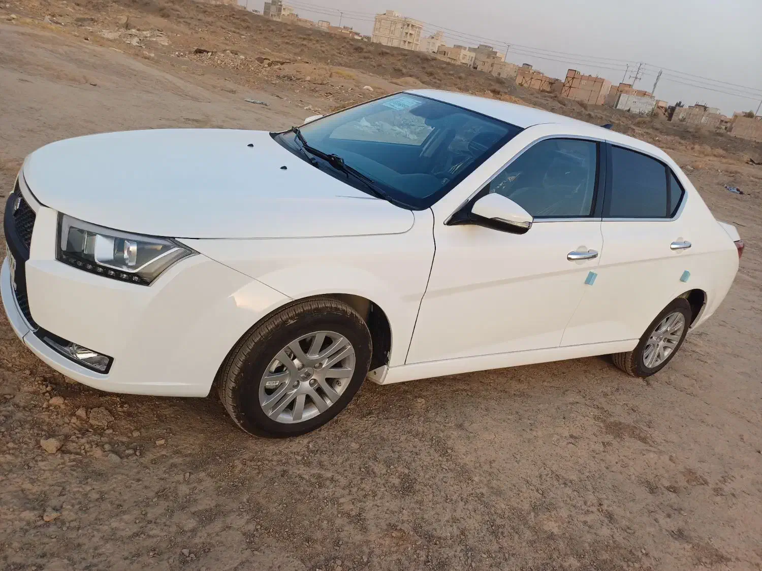 دنا پلاس ۶ دنده|خودرو سواری و وانت|نیشابور, شهرک ولیعصر|دیوار