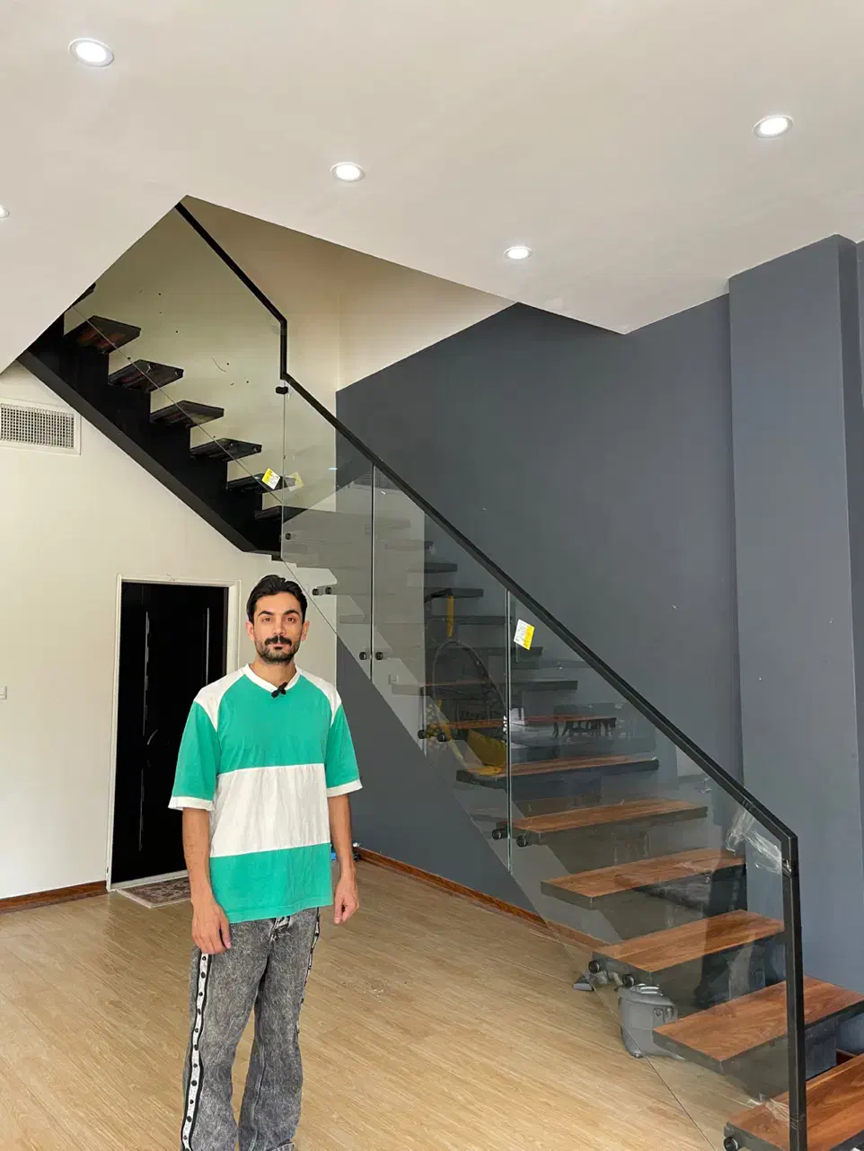 نرده شیشه ای|خدمات پیشه و مهارت|کوهسار (البرز), |دیوار