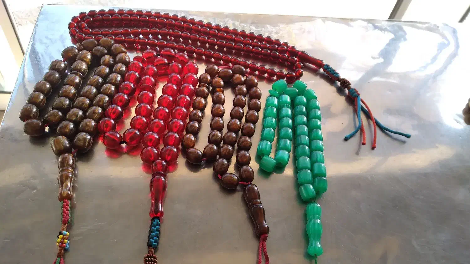 تسبیح|کلکسیون اشیاء عتیقه|بن, |دیوار