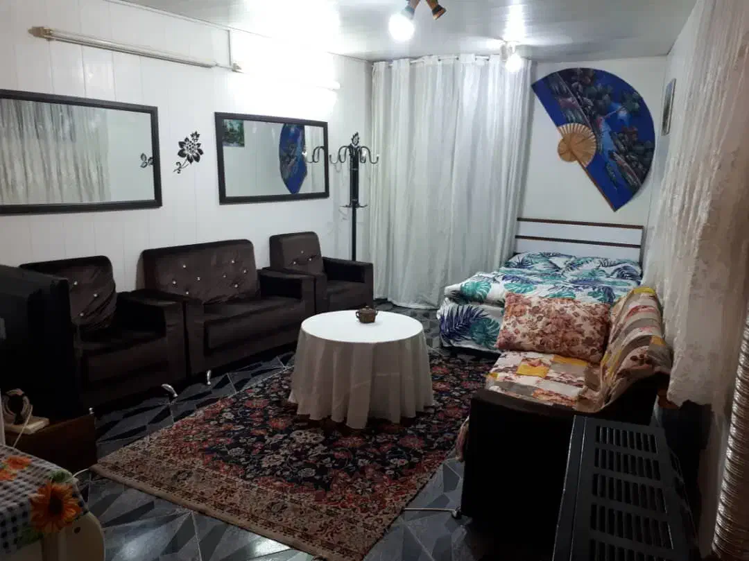 اجاره سوئیت خانوادگی بندر انزلی|اجارهٔ کوتاه‌مدت ویلا و باغ|بندر انزلی, سامانسر|دیوار