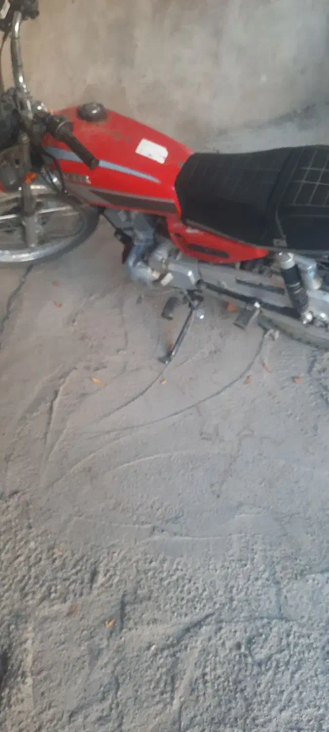 موتر ۲۰۰ تمیز سرحال|موتورسیکلت|آبیک, |دیوار