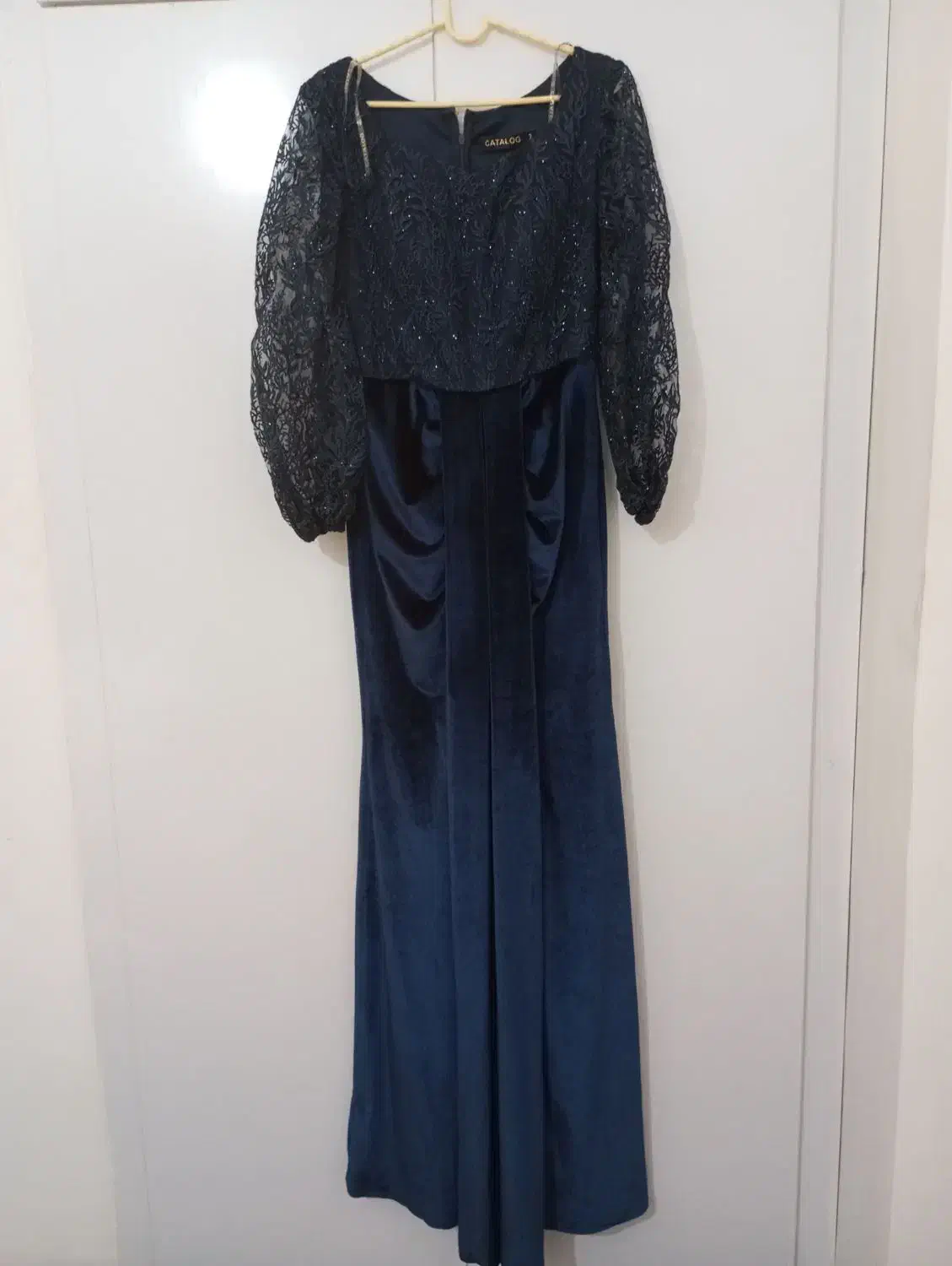 لباس|لباس|بوشهر, |دیوار