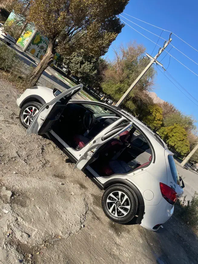 کوییک مدل1401|خودرو سواری و وانت|کرمانشاه, |دیوار