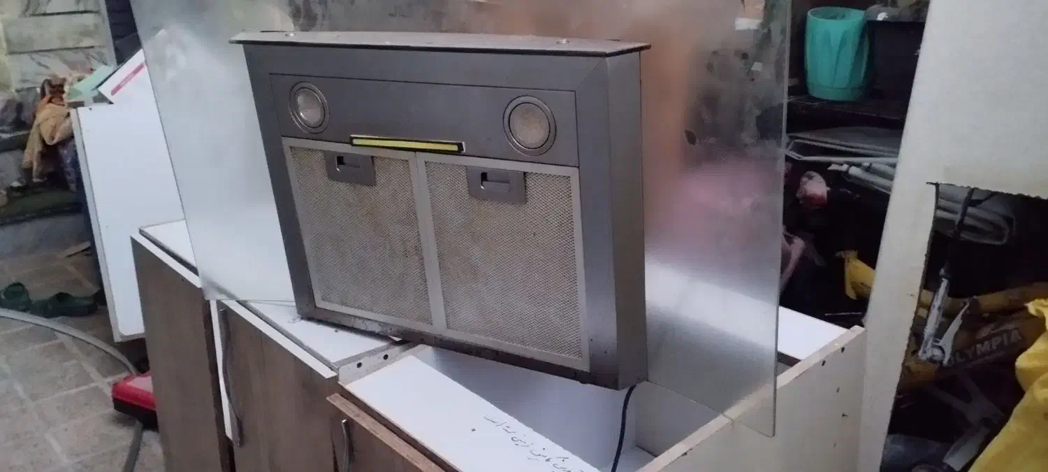 هود|هود|کرج, حصارک پایین|دیوار