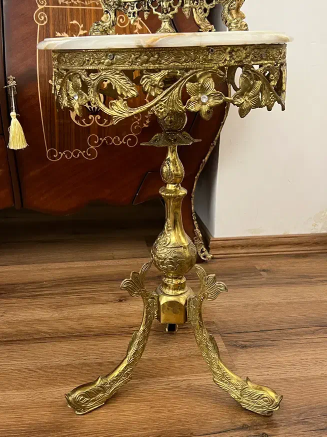 میزبرنز|مبلمان خانگی و میز عسلی|تبریز, |دیوار