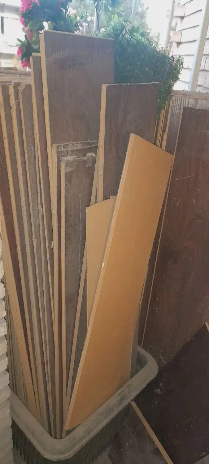 لمینت رنگ چوب  ضد خش وضد آب ۱۵ متر|مصالح و تجهیزات ساختمان|تهران, زرگنده|دیوار