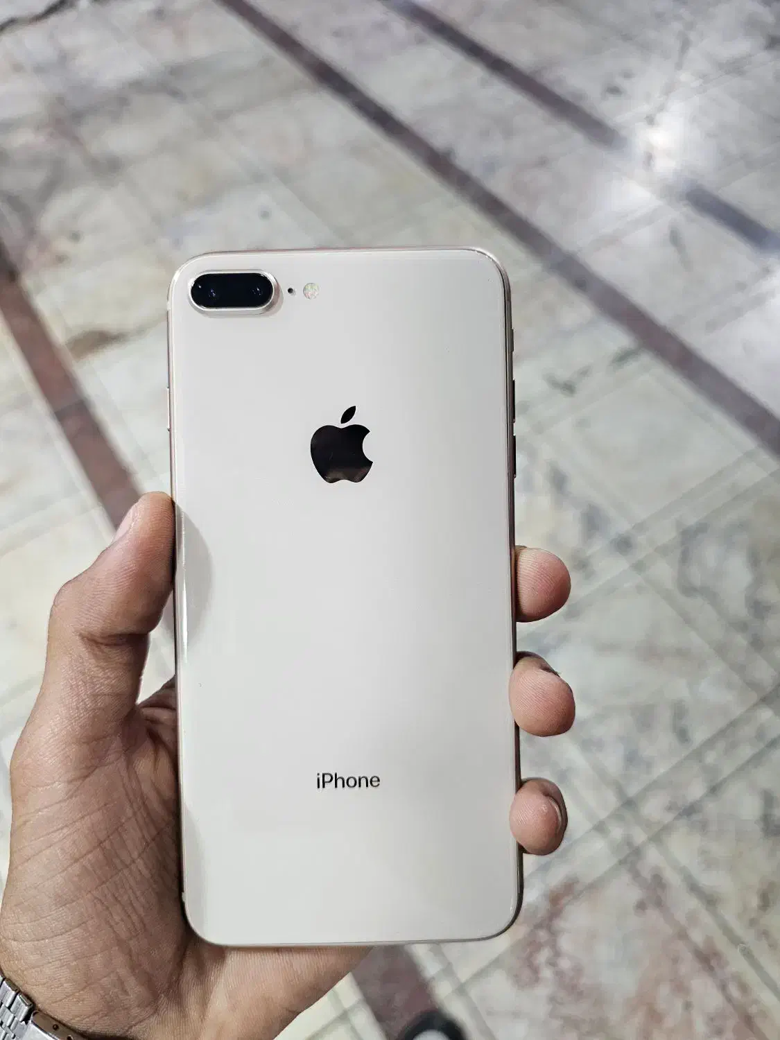 iphone 8 plus 64 gb|موبایل|بندرعباس, |دیوار