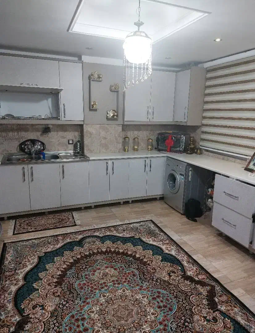 واحد ۷۶متری / خبرنگار/ تاپ لوکیشن/کاسبی|فروش آپارتمان|هشتگرد, شهرک کوثر|دیوار